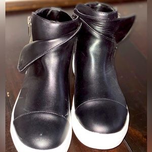Kidpik Side Zipper Slip-On Booties
